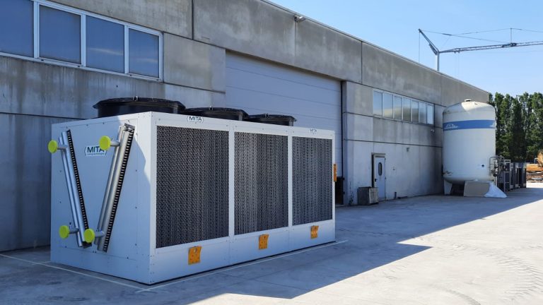 Refrigerazione Industriale per Applicazione Plastica & Gomma